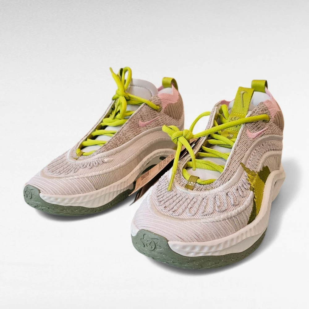Nike cosmic unity
